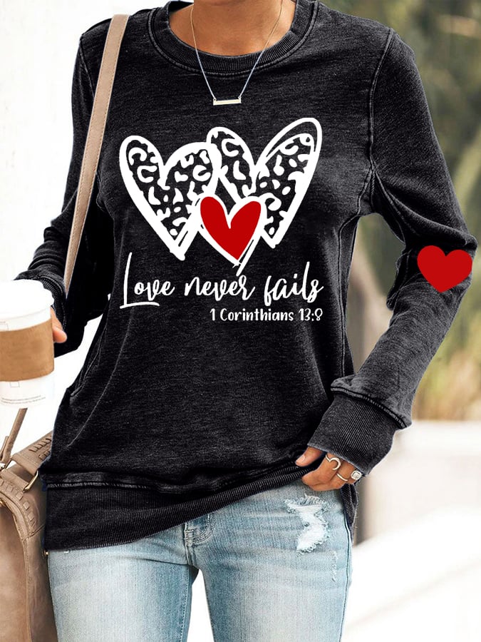 Women's Love Never Fails Heart Printed Casual Sweatshirt