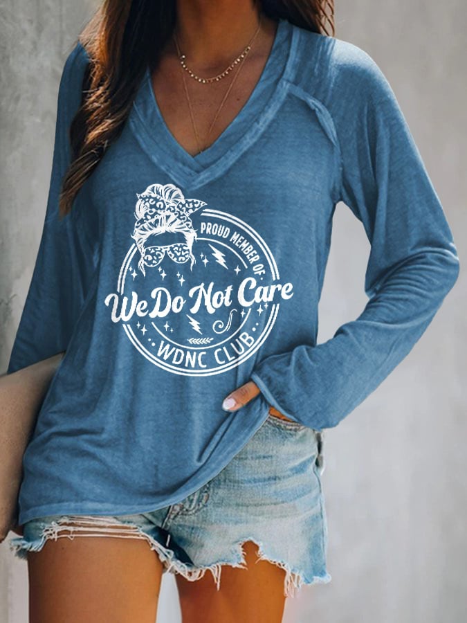 V-neck Retro Funny Proud Member Of WDNC Club Menopause Perimenopause Print T-Shirt