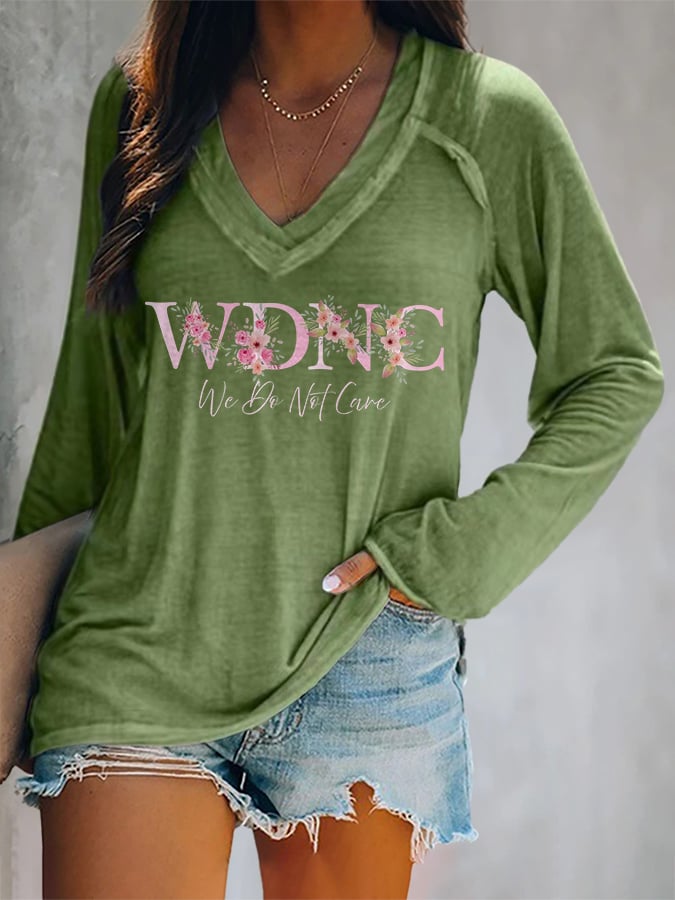 V-neck Retro Funny WDNC Menopause Perimenopause Print T-Shirt