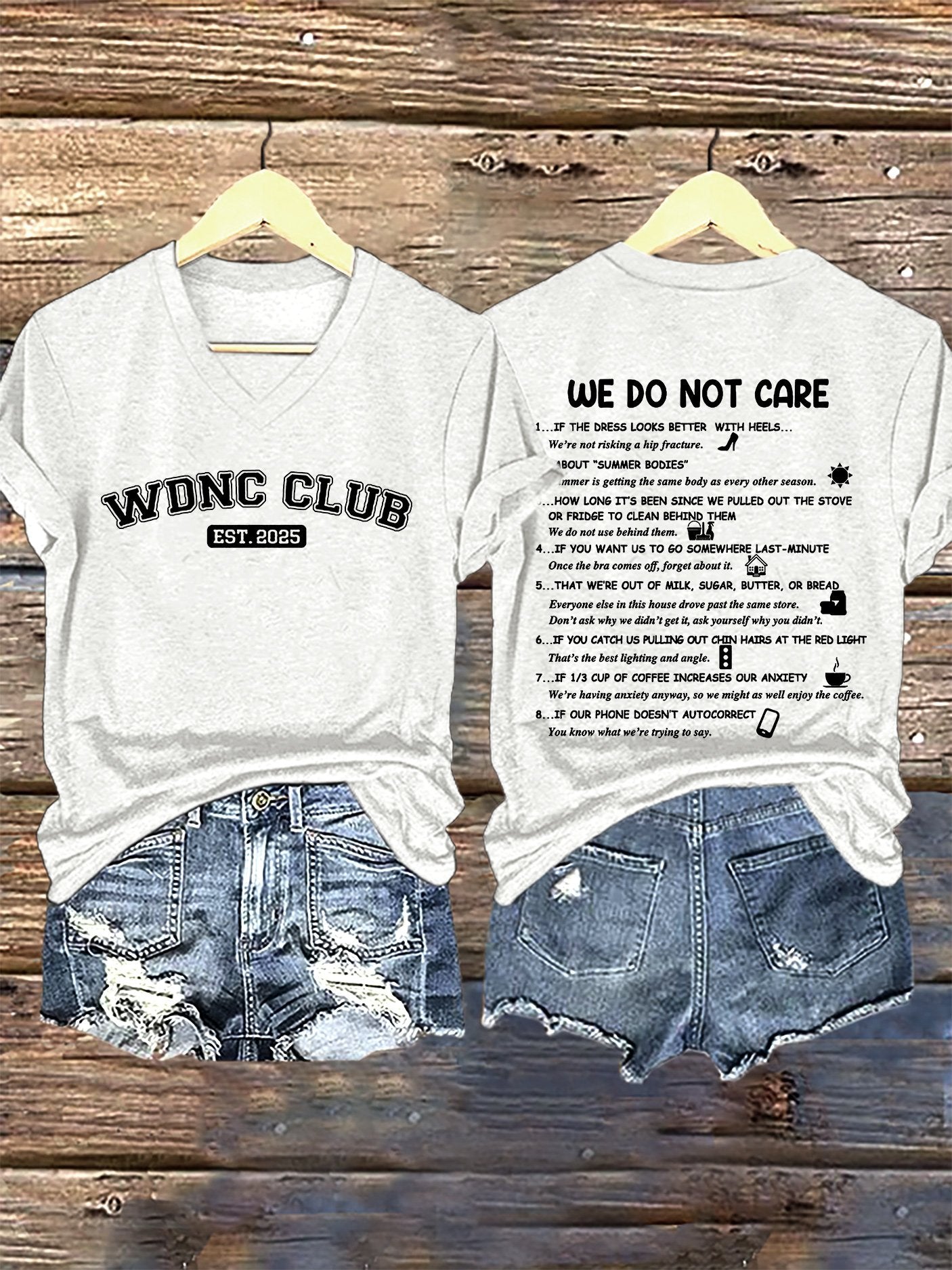 V-Neck Retro Funny WDNC Club Menopause Perimenopause Print T-Shirt