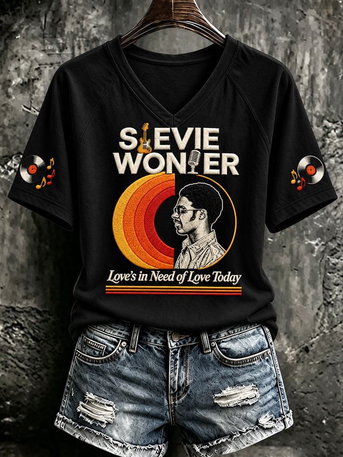 Women's Tour Graphic Top