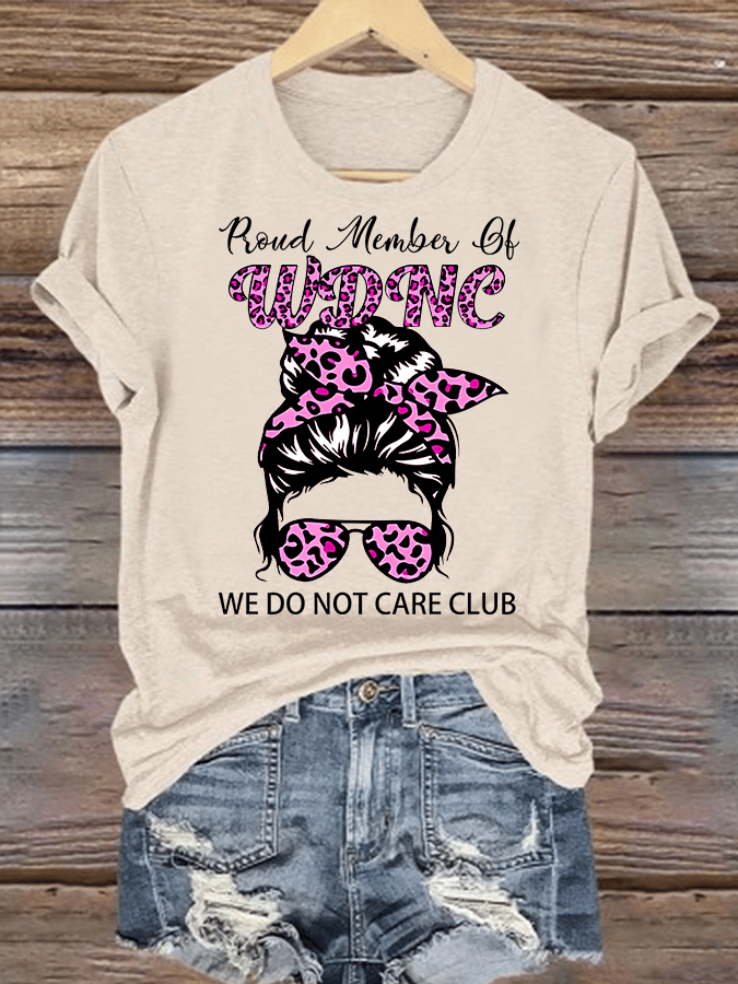 Women's Round-Neck Retro Funny Proud Member Of WDNC Club We Do Not Care Menopause Perimenopause Print T-Shirt