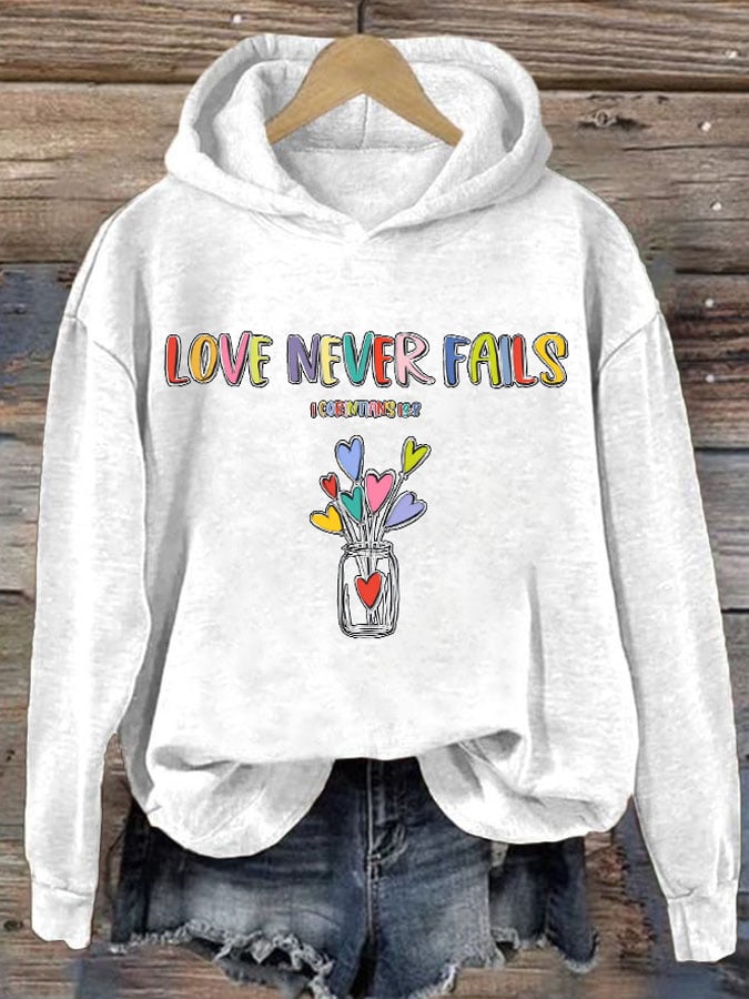 Women's Love Never Fails Heart Print Casual Sweatshirt