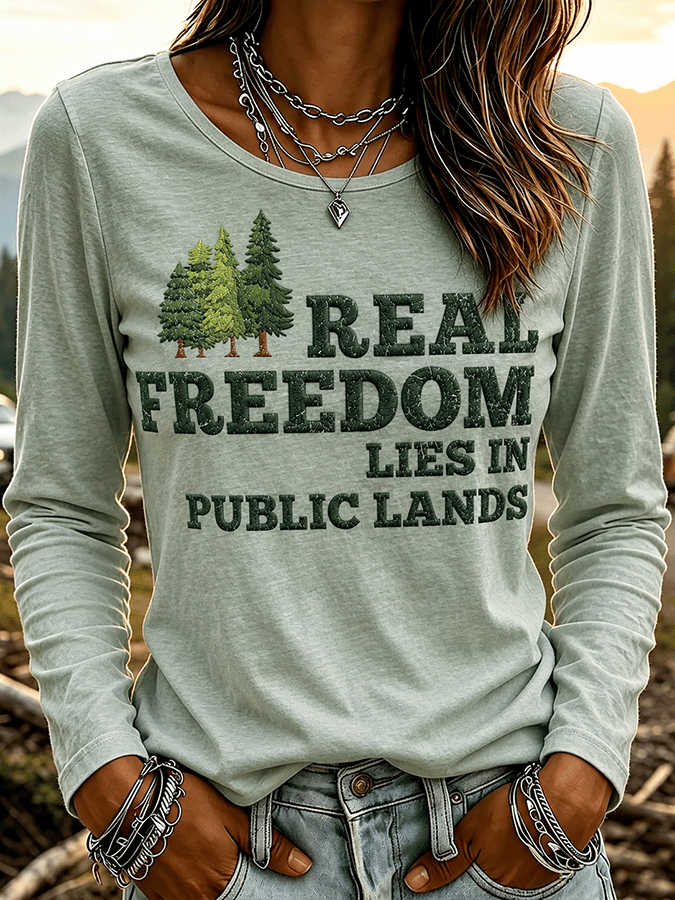 Women's "Real Freedom Lies In Public Lands"Comfortable Mid-Sleeve Short-Sleeve T-Shirt