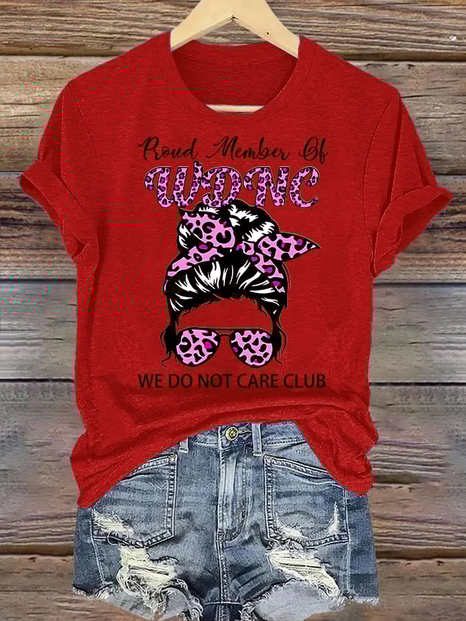 Women's Round-Neck Retro Funny Proud Member Of WDNC Club We Do Not Care Menopause Perimenopause Print T-Shirt