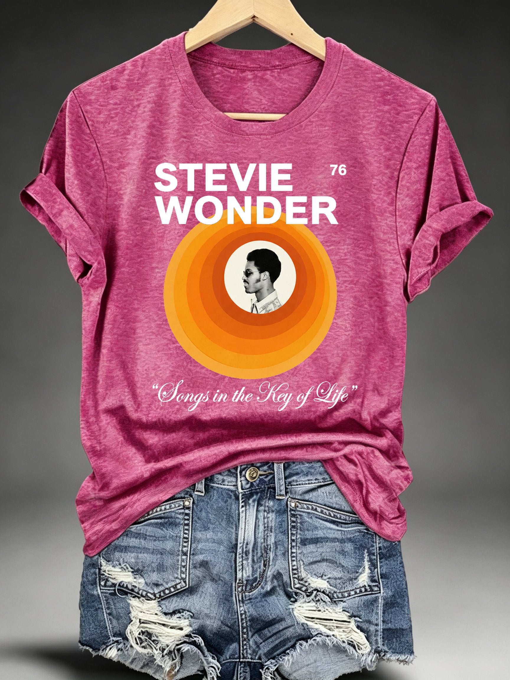Women's  Retro Album Concentric Circles Graphic Apparel Anniversary Tour  Shirt