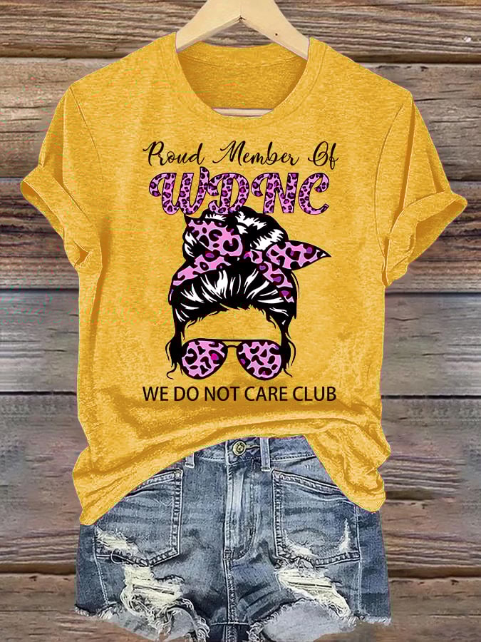 Women's Round-Neck Retro Funny Proud Member Of WDNC Club We Do Not Care Menopause Perimenopause Print T-Shirt
