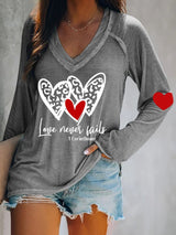 Women's Love Never Fails Heart Print V Neck T-Shirt