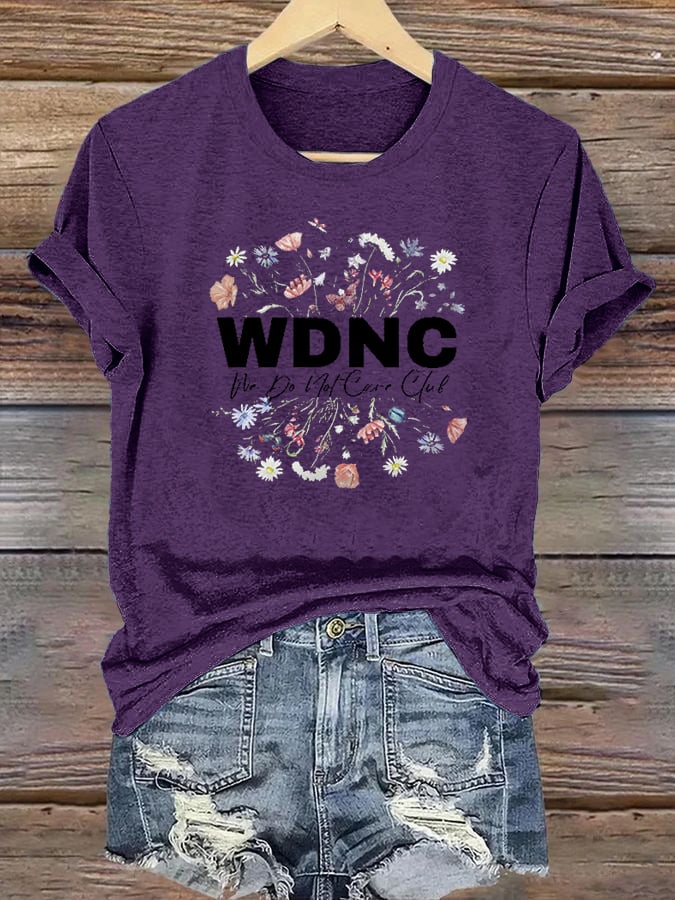 Women's Round-Neck Retro Funny Proud Member Of WDNC Club We Do Not Care Menopause Perimenopause Print T-Shirt