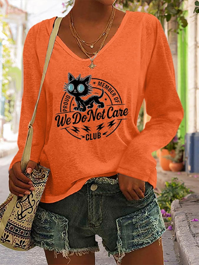 Women's  Retro Funny Proud Member Of  Club We Do Not Care Menopause Perimenopause Print long-sleeved  T-Shirt